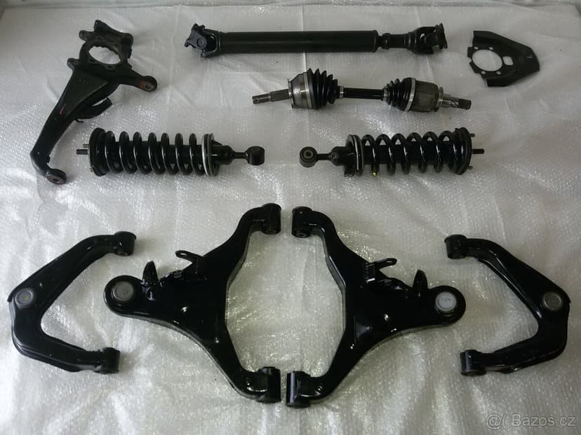 Nissan Navara Pathfinder -  náhradní díly