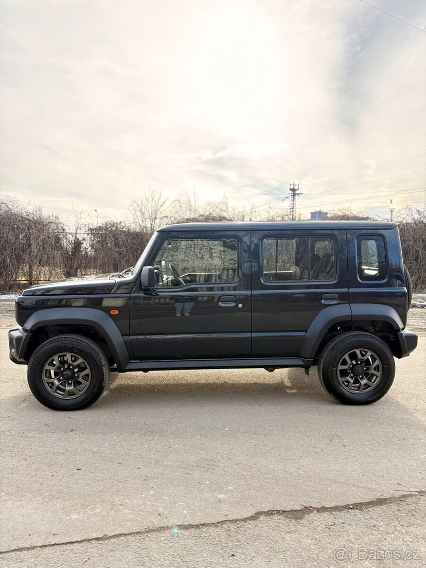 SUZUKI JIMNY 1,5 GL AUTOMAT, nový