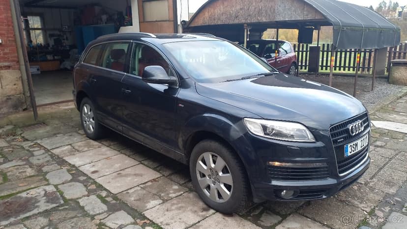 Audi Q7 S-line,  2008 176kW - vymenim