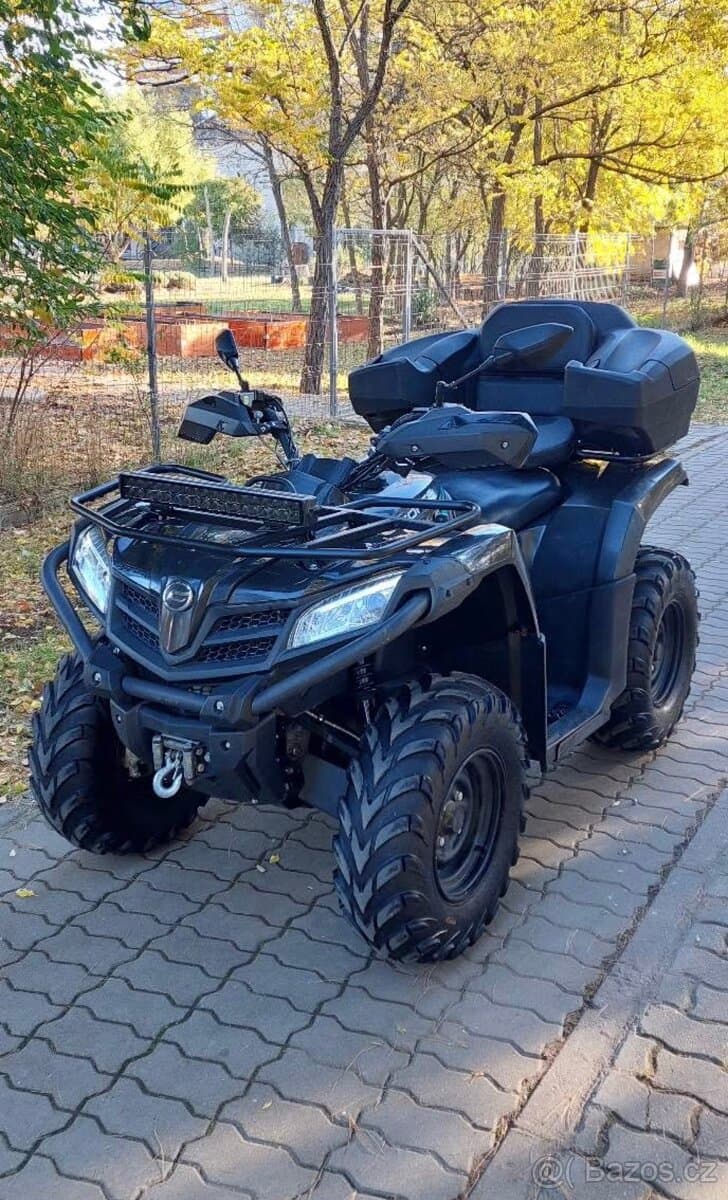 Čtyřkolka Cfmoto 450s