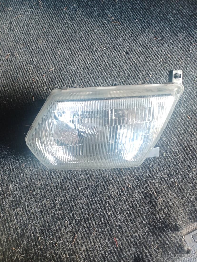 Světla Nissan Patrol