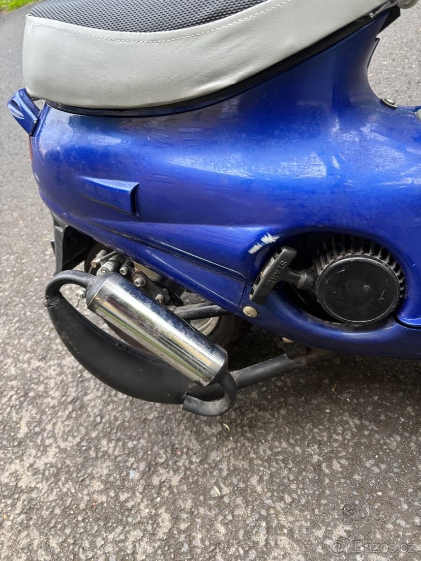 Skútr minibike