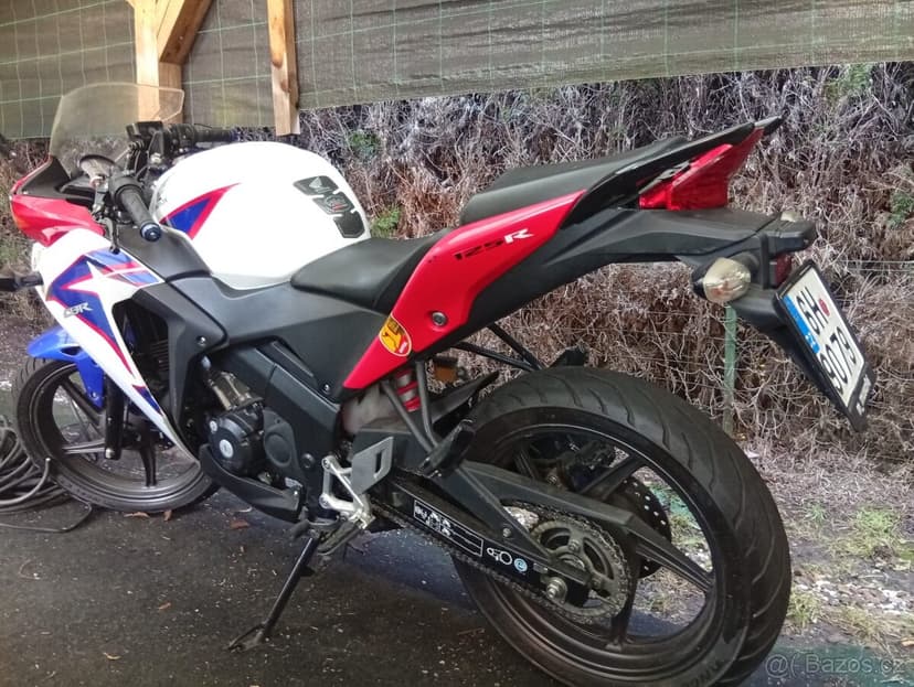 Honda CBR 125R r.v. 2016