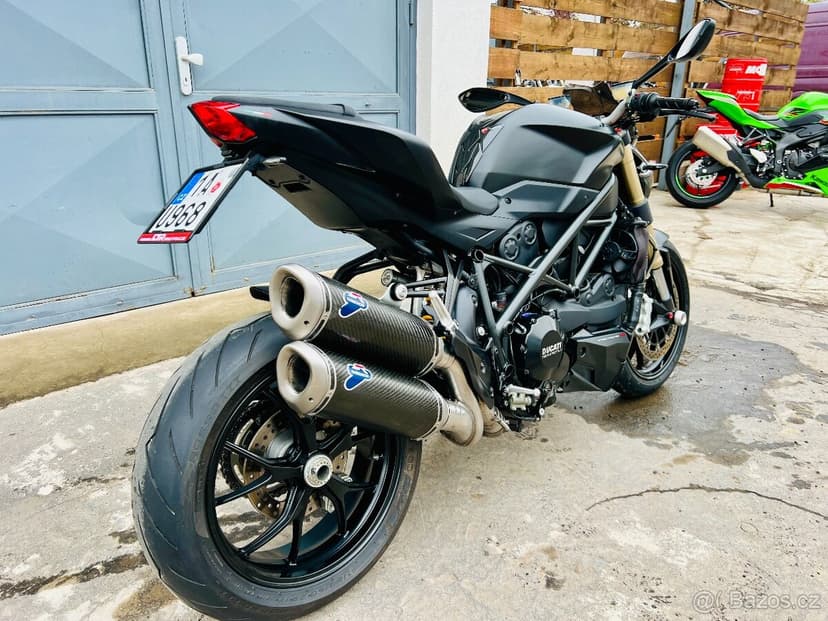Ducati Streetfighter 848, možnost splátek a protiúčtu