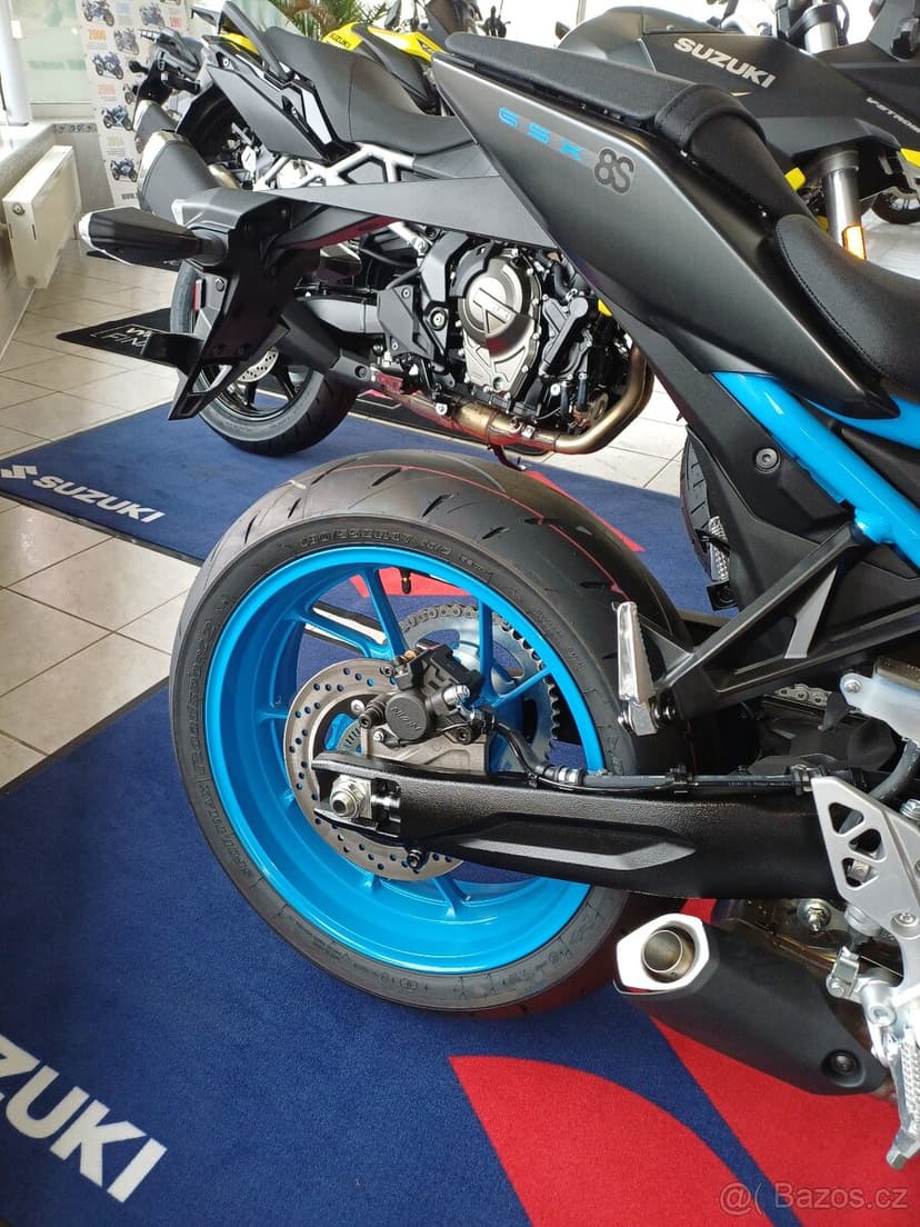 Suzuki GSX 8S - Doprodej M 24