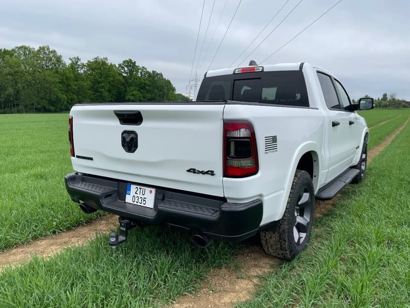 RAM 1500 Big Horn Built To Serve Edition 2021