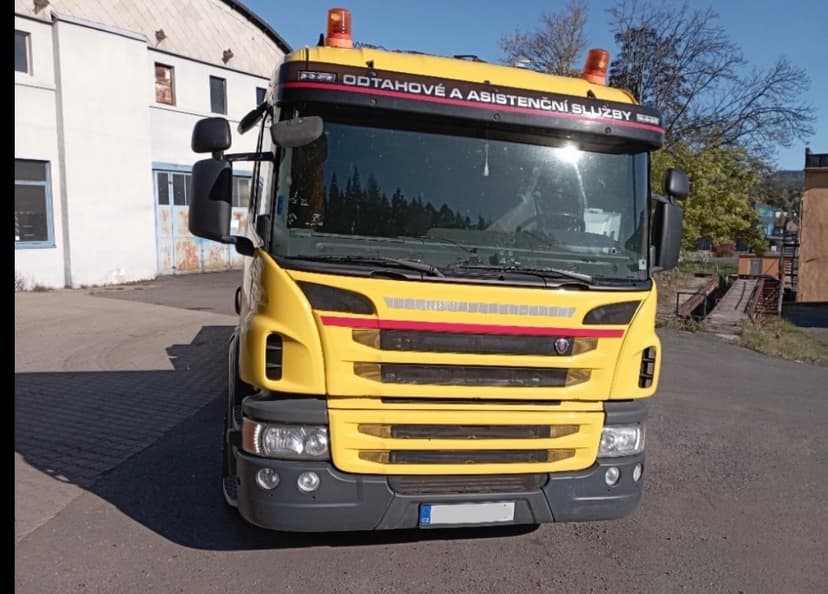 Scania odtahovka LKW