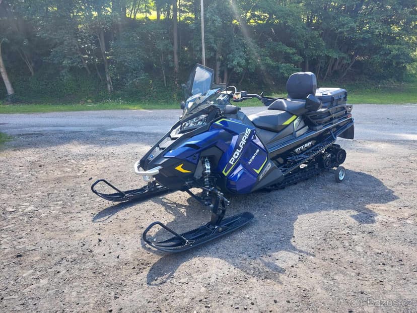 Polaris Titan 800 Adventure - pracovní dvoutaktní dělo DPH
