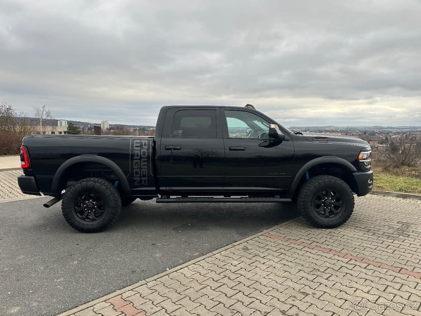 2019 RAM 2500 Powerwagon 6.4 V8 HEMI