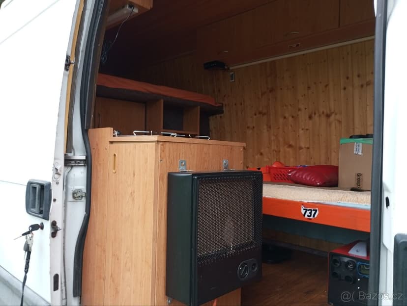 Iveco daily 2.8 tdi obytka