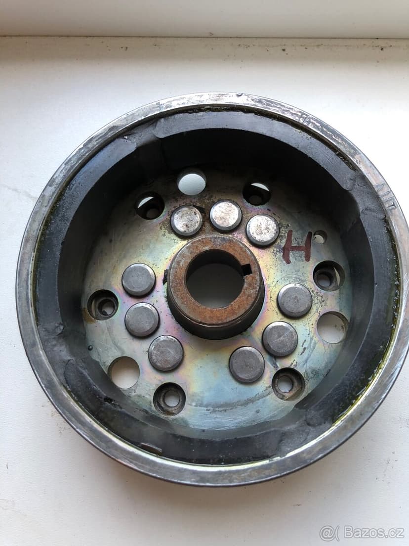 Opravuji magneta Cagiva  Husqvarna repas magneto