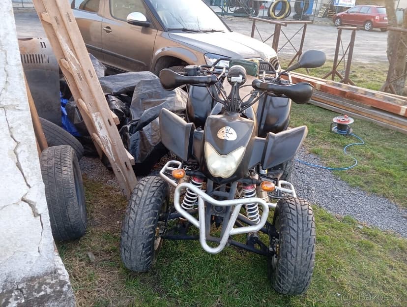 Čtyřkolka obsah 250