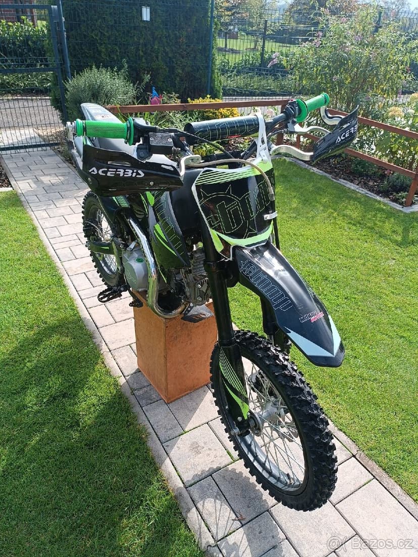 Pitbike Stomp Z3 140