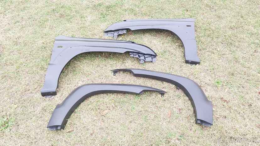 Toyota LC120 – Blatníky a lemy blatníků