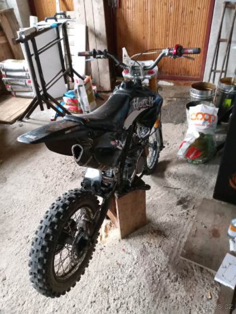 Pitbike stomp 140 (BESTIE)