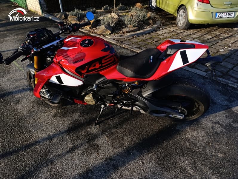 Ducati Streetfighter V4S corse N°05 2025
