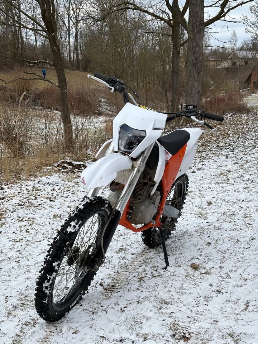 Minirocket 250 pit rock