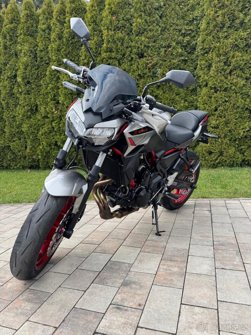 Kawasaki Z650 KTRC 35kW MY24