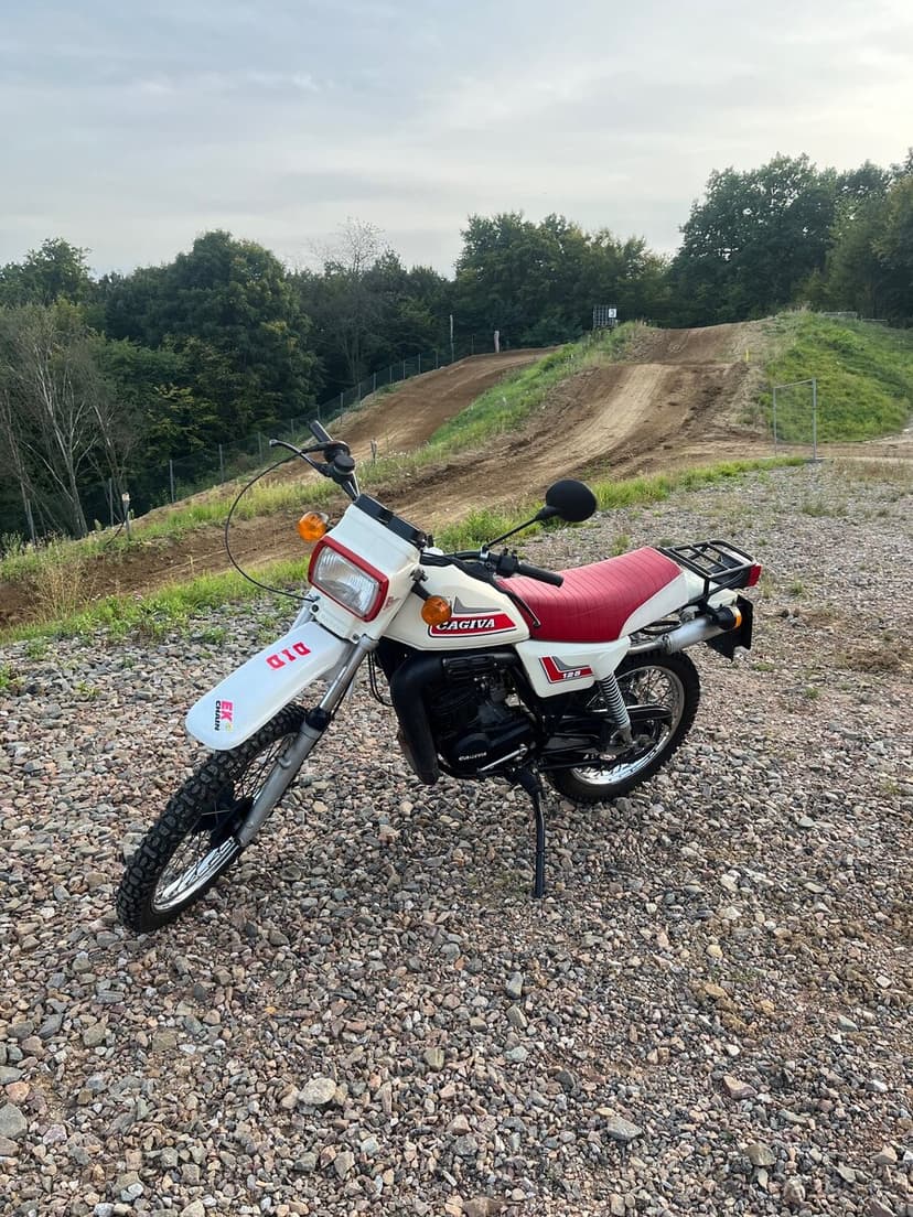 Cagiva sxt 125