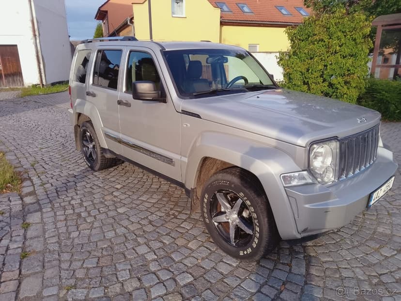 JEEP CHEROKEE KK 2,8CRD130kw ,rv5/2008,LIMITED,ČR,4X4,ALU,TZ