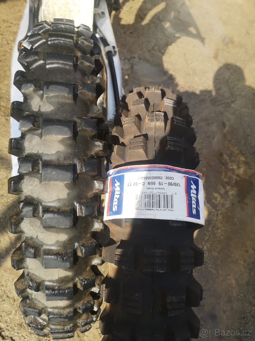 Honda CRF 450R, r.v. 2008, sada kol.