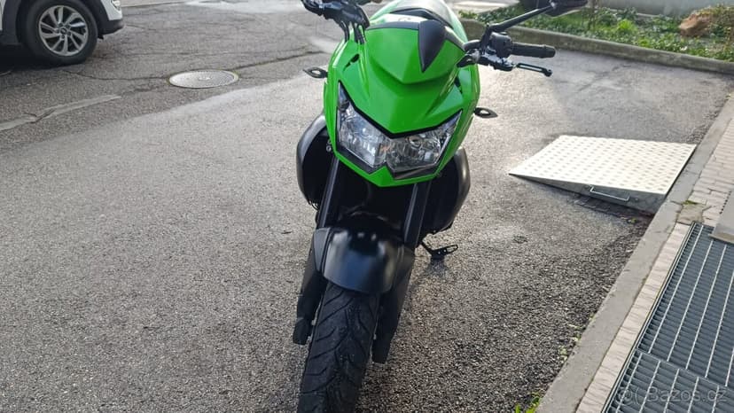 Kawasaki Z 750 (2012) velmi slušná