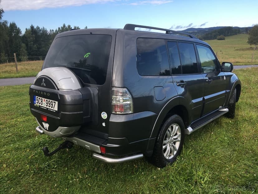 Mitsubishi Pajero V80 3.2 DiD, 7 míst, odpočet DPH