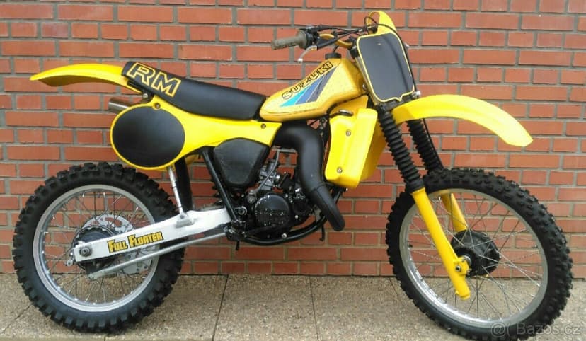 Suzuki RM 125 2T 1983 /TOP STAV/ •••PO RENOVACI•••