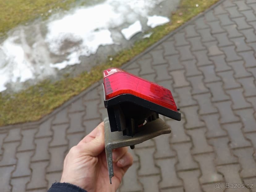 Suzuki GSX-R 750 1989 zadní světlo