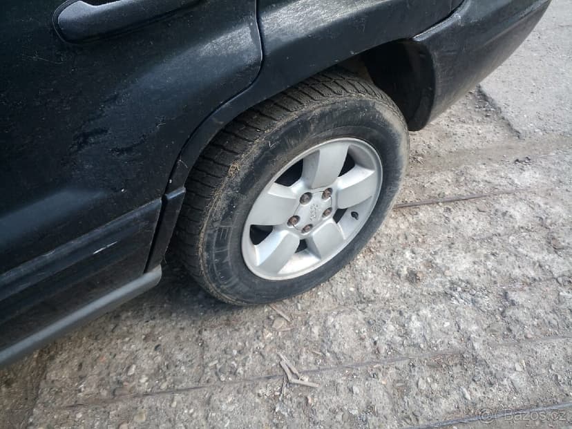 Jeep grand cherokee Wj-WG // NÁHRADNÍ DÍLY