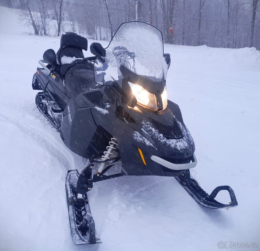 Ski-Doo Skandic Expedition 900 ACE