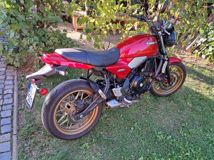 Kawasaki Z 650 RS