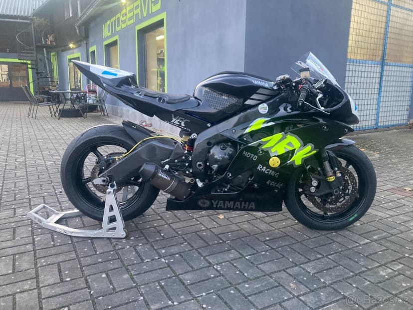 Yamaha R6 okruhovka