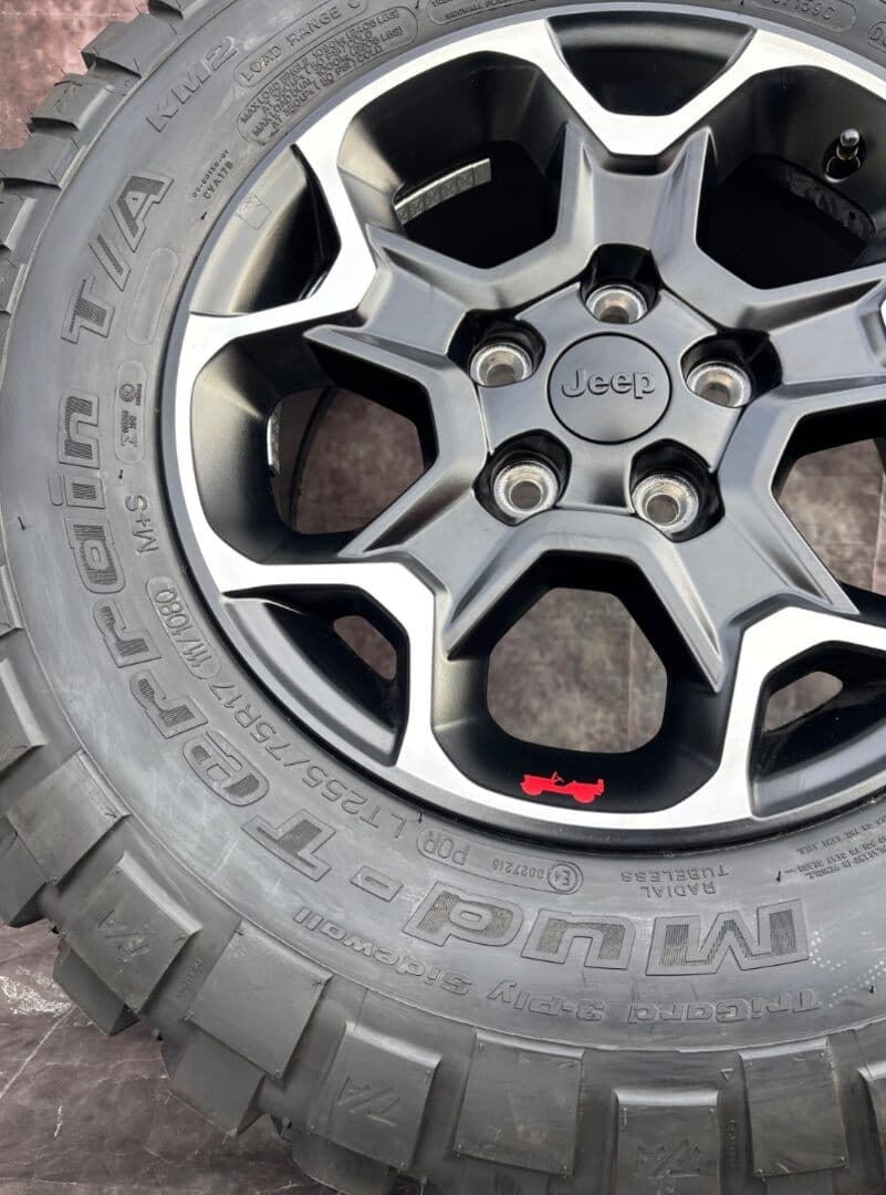 Originální alu kola Jeep 255/75/17