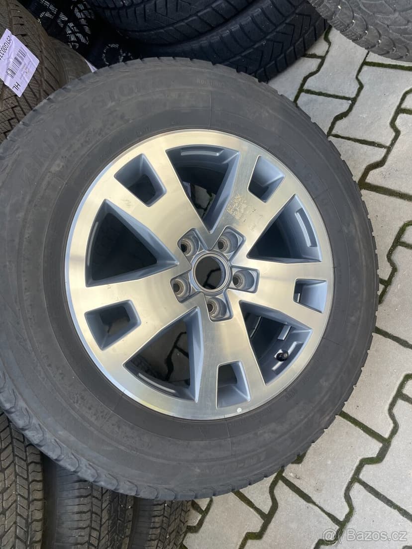 Alu kola + Pneu 17" VW Amarok / T5 T6 Transporter