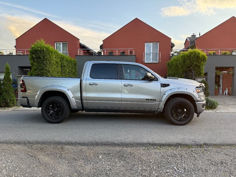 DODGE RAM 1500 HEMI STAGE2
