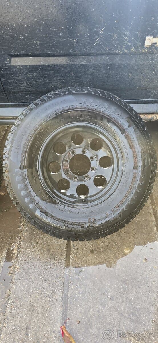 315/70 r17 8x165 hummer h2/h1 kola emola