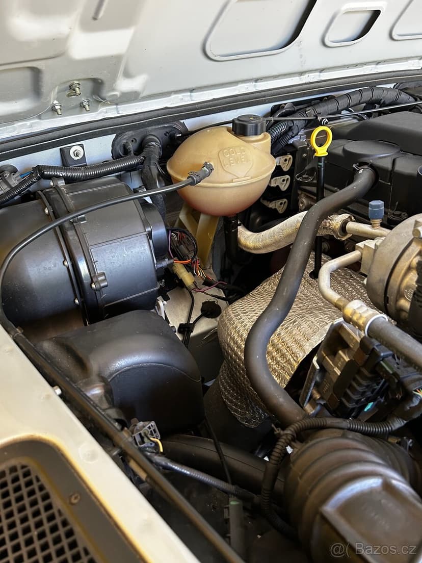 Land Rover Defender 110 s najezdem 3400km