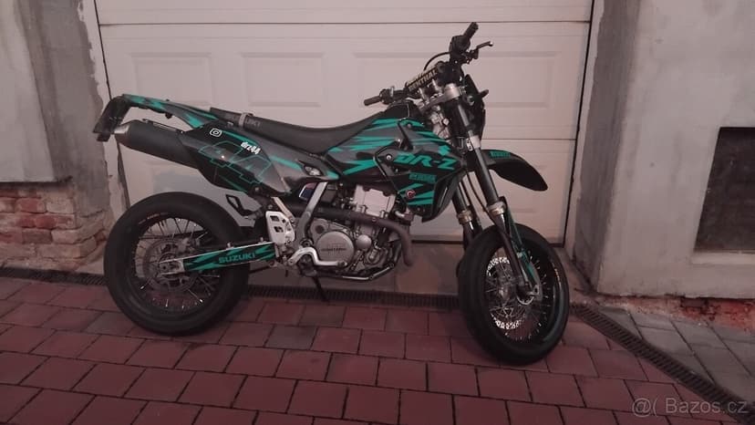 Suzuki drz-400sm