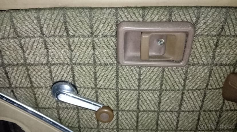 Nissan Patrol III,  díly na fotce. Rok 1986 - 1993