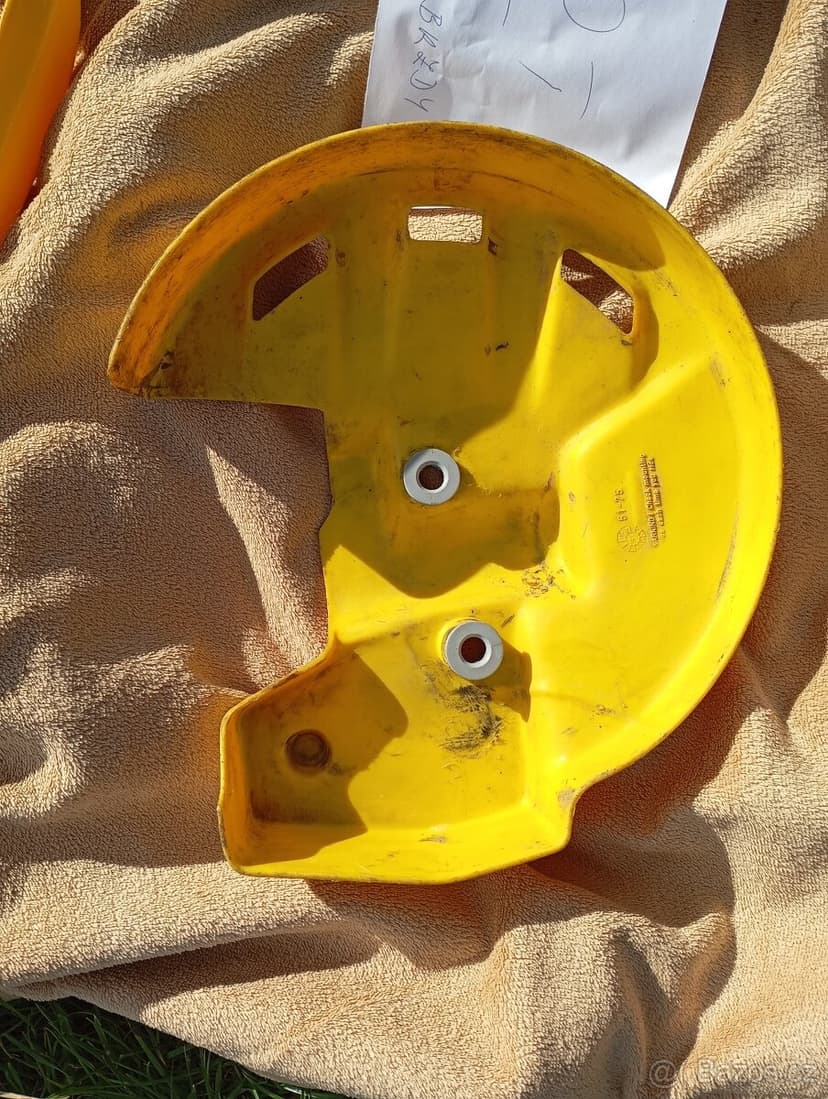 Různé díly na Yamaha, Suzuki a Suzuki rm125