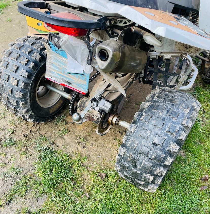 MAD MAX 300 - EGL motor - PLUS DÍLY a DÍLY KOMPLET MOTOR