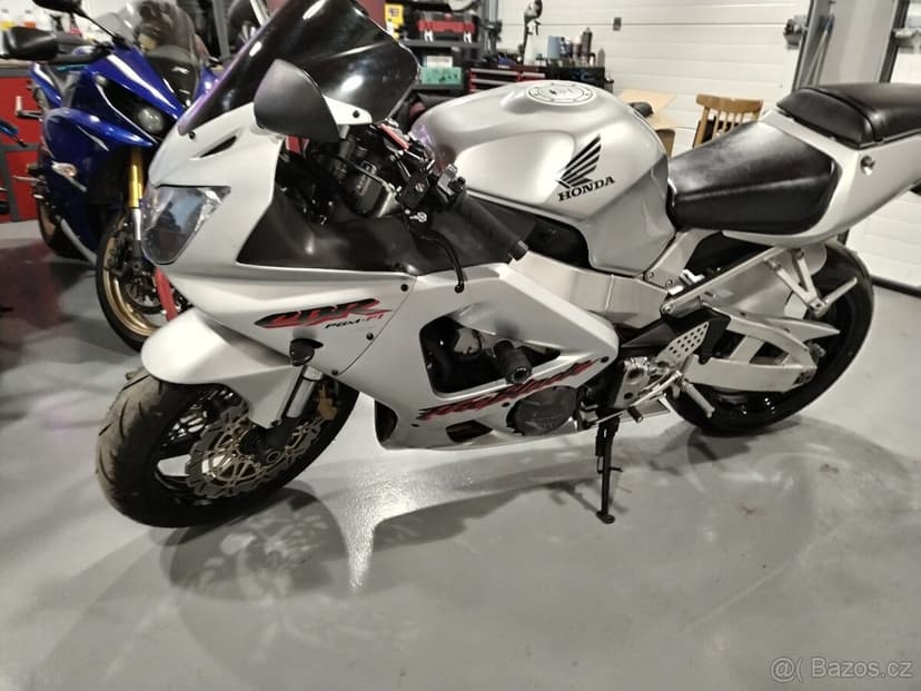 Honda CBR 900 929 RR 2001 109kw
