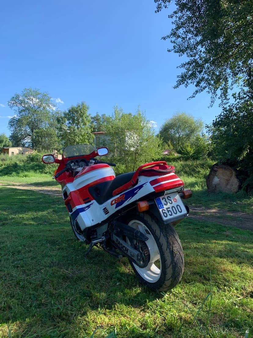 Honda CBR 1000 F originální stav