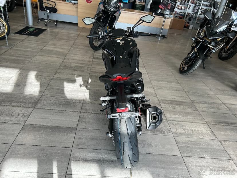 Kawasaki Z 1100 2026 NOVINKA