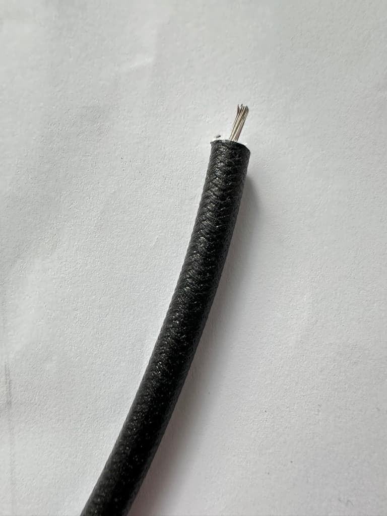 Originál bowdeny opletené bavlnou