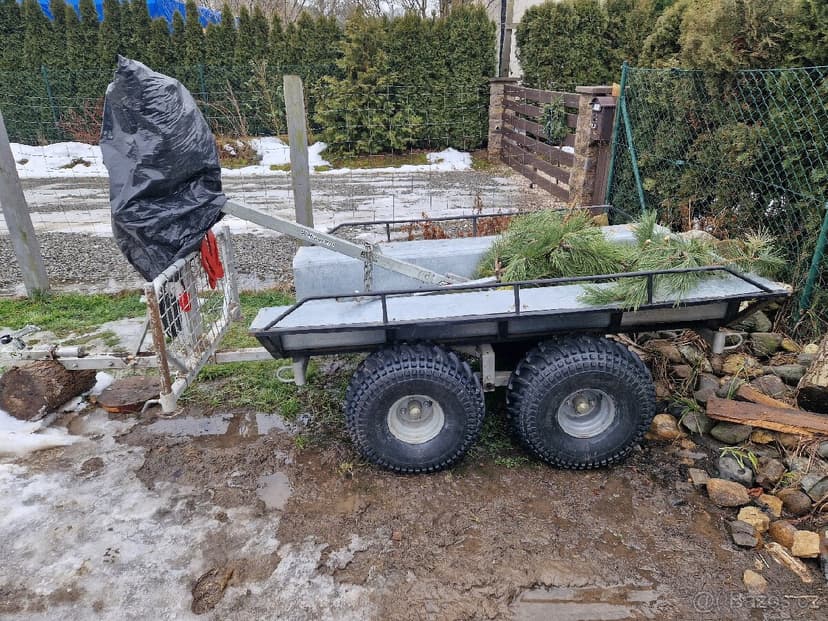 Vyvážečka za čtyřkolku