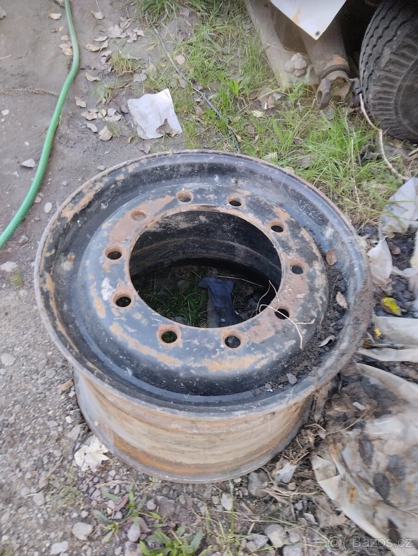 Prodám díly Tatra 815 sklápěč a UDS