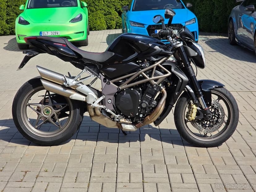 MV Agusta Brutale 990 R, původ ČR