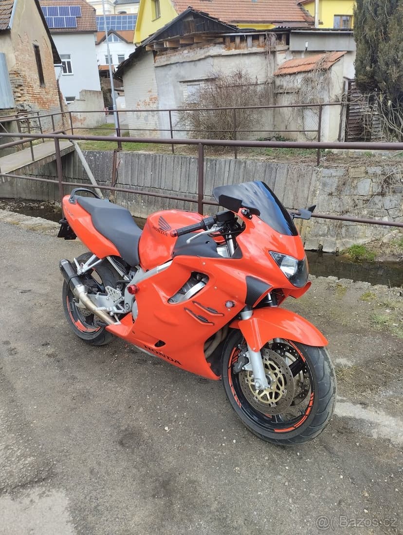 Honda CBR 600f